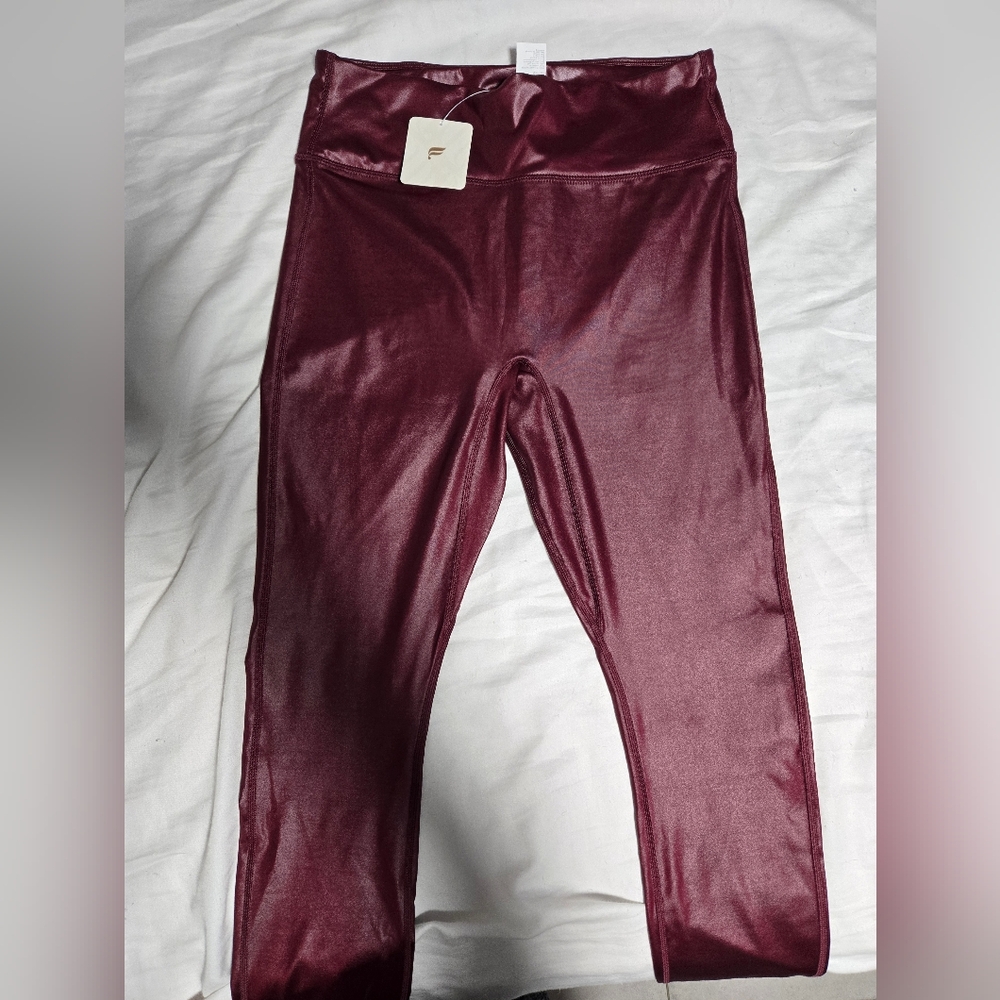 Fabletics Motion 365+ Shine High Waisted Leggings